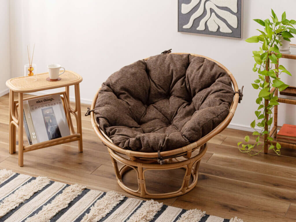 天然素材 パパサンチェア BR（ブラウン）部屋